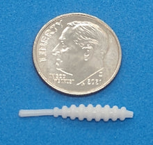 Load image into Gallery viewer, 0.8" Gill Grubs, White