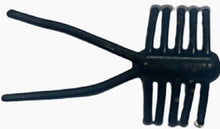 Load image into Gallery viewer, 0.75" creepy critter, black with gold fleck