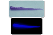 Load image into Gallery viewer, 1.5&quot; wedgee tail, glow purple
